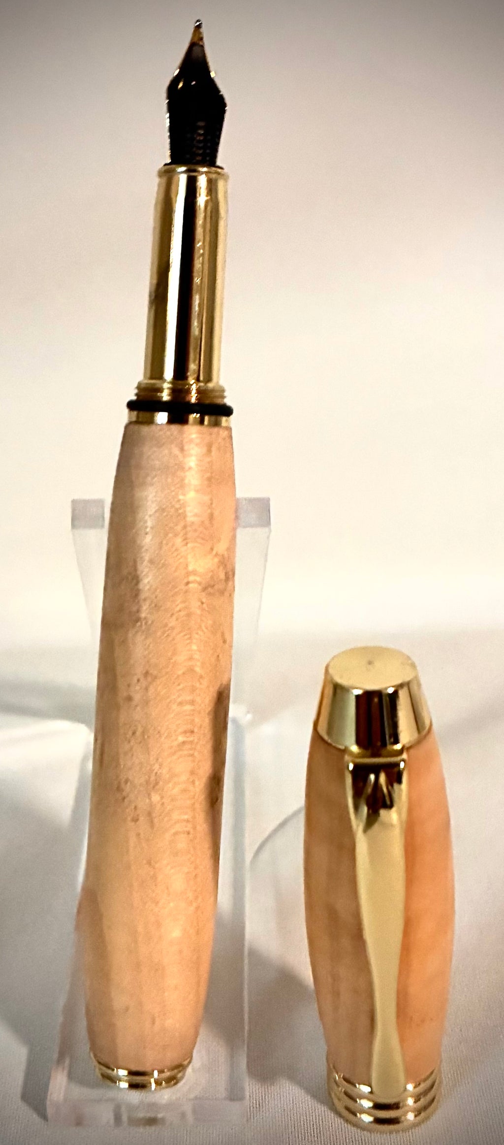 Executive fountain pen - Maple - cartridge or refillable reservoir fed